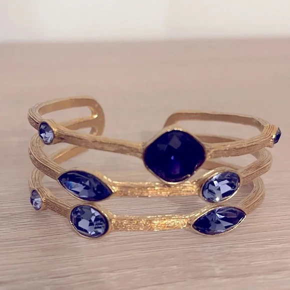 NWOT Textured Crystal Cuff Bracelet Gold & Purple - Picture 8 of 8